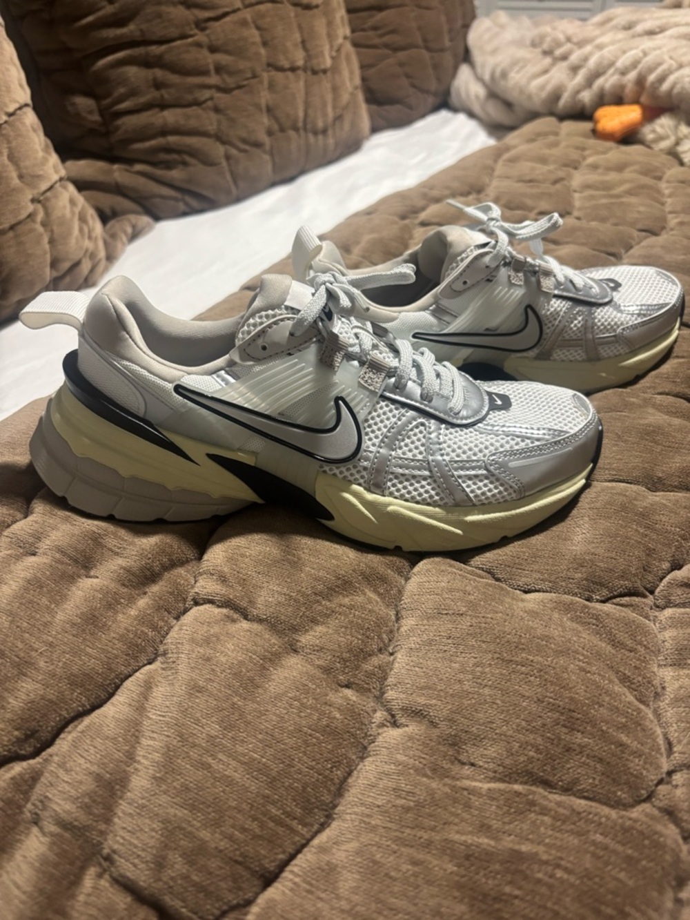 Nike V2K Run Sneakers in White and Black - Picture 2 of 5